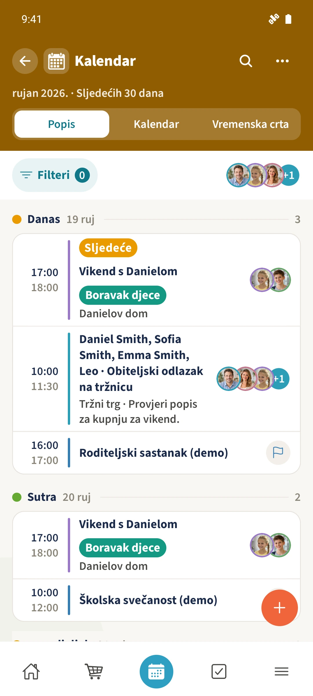 Kalendar obitelji Smith prikazuje obveze s vremenima, mjestima i osobama koje sudjeluju.