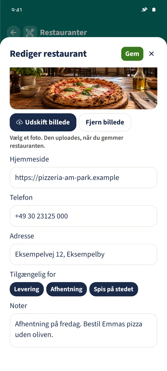 Formularens nederste del indeholder opdigtede kontaktoplysninger, alle tre servicemuligheder og familiens afhentningsnote.