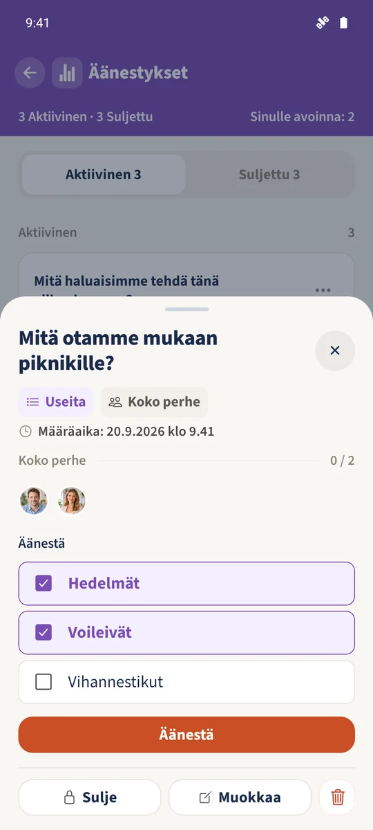 Useita-äänestyksessä Hedelmät ja Voileivät on valittu yhdessä.