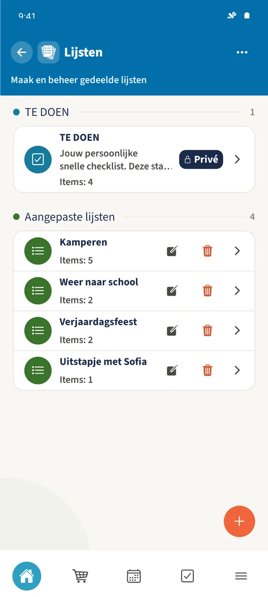 Het lijstoverzicht van het gezin Smith toont Kamperen, Terug naar school en Verjaardagsfeest naast de privé-TO DO-lijst.
