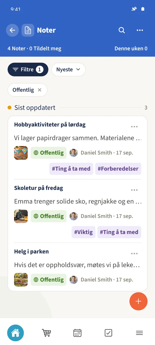 Offentlig-visningen viser tre delte notater: Skoletur på fredag, Lørdagshobby og Helg i parken.