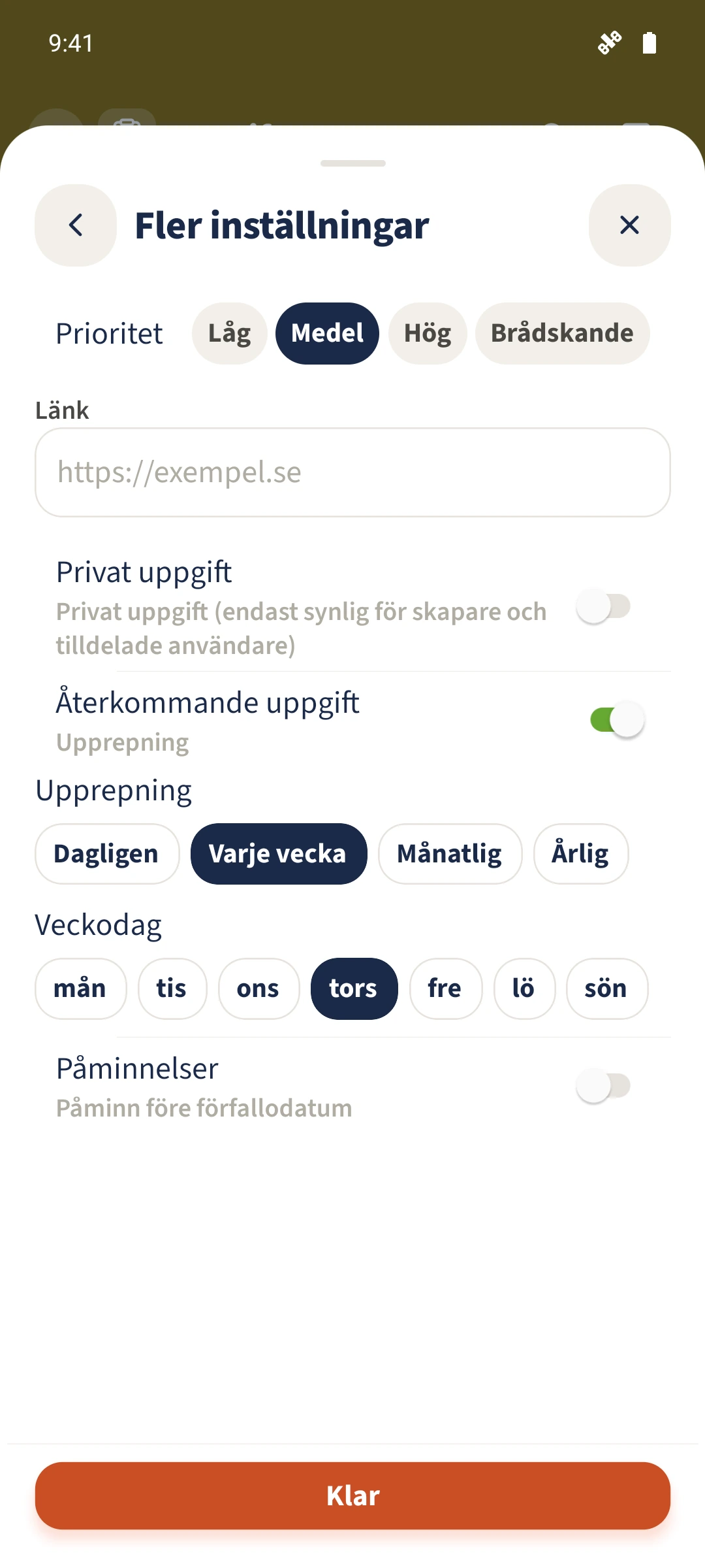 Upprepning är aktiverad för varje torsdag, med påminnelser avstängda.