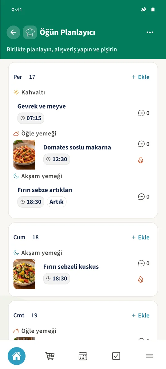 Aile yemek planında Gevrek ve meyve, Domates soslu makarna ve Artık olarak işaretlenmiş Fırında sebzeden kalanlar, ardından ertesi günün akşam yemeği gösterilir.